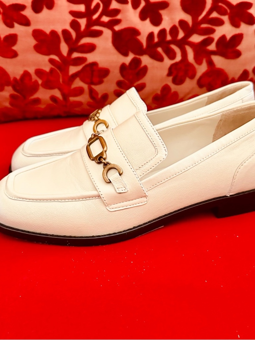 Larroude Cream Leather Loafers with Gold Horsebit